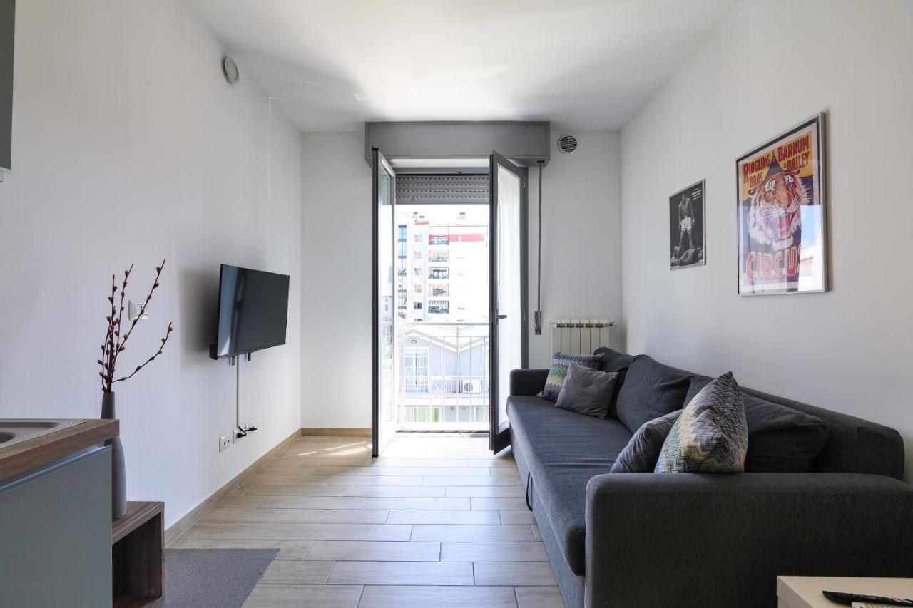Appartement Primopiano - Bonomi à Milan Extérieur photo