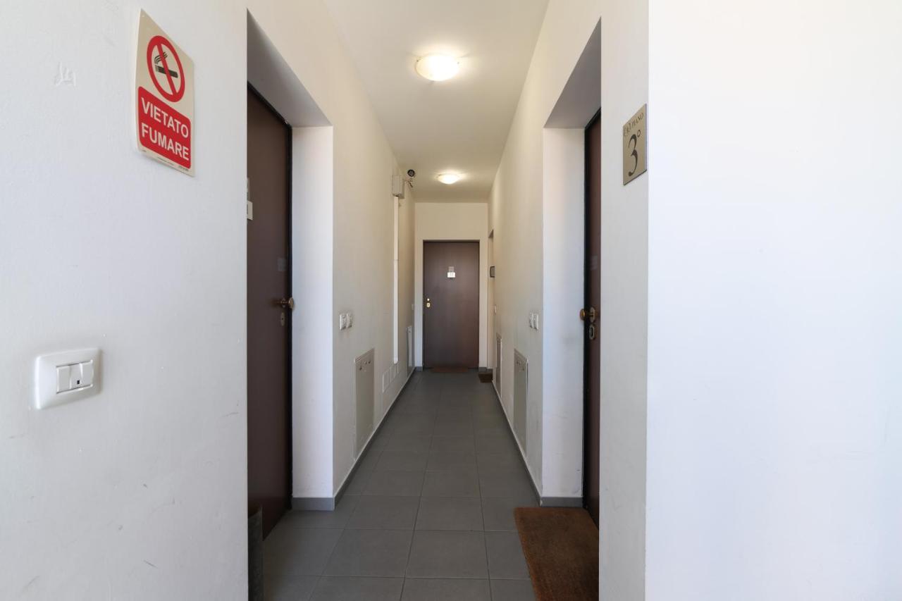 Appartement Primopiano - Bonomi à Milan Extérieur photo